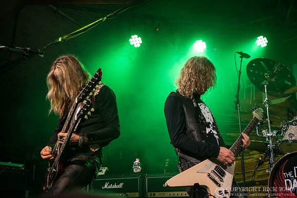 Dead Daisies