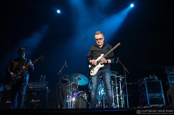 Blue Oyster Cult