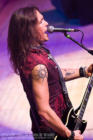 Glenn Hughes