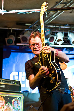 Glenn Hughes
