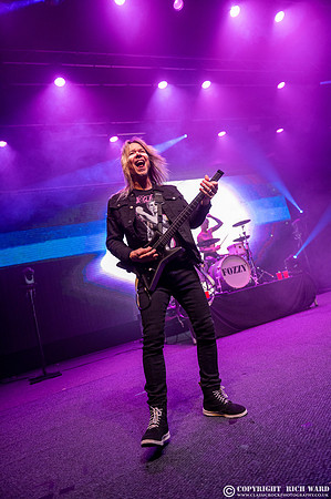 Fozzy
