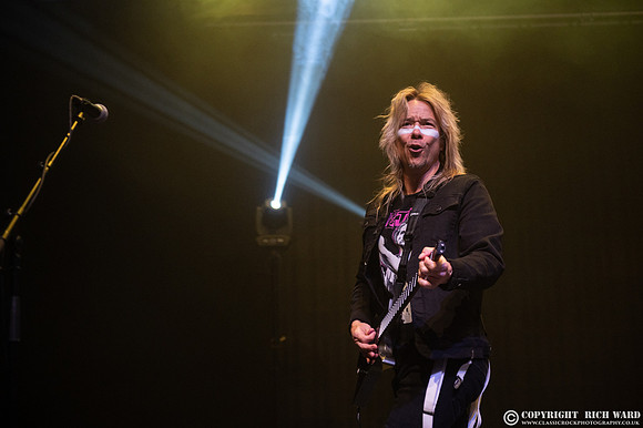 Fozzy