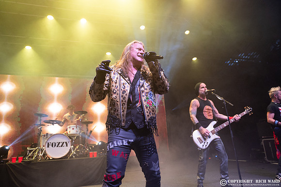 Fozzy