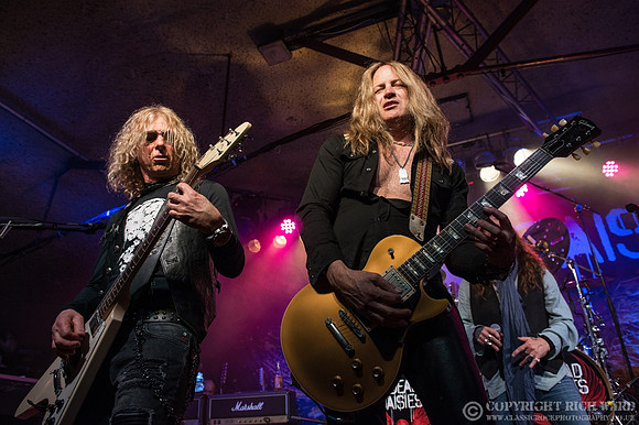 Dead Daisies