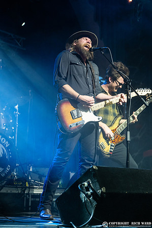Robert Jon & The Wreck