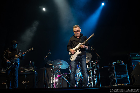Blue Oyster Cult