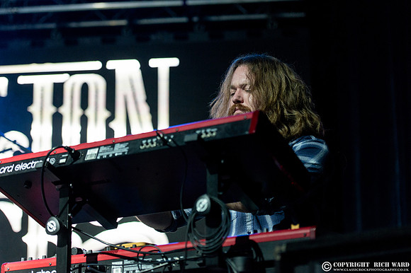 Robert Jon & The Wreck