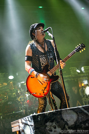 Alice Cooper