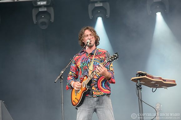 Wille & The Bandits