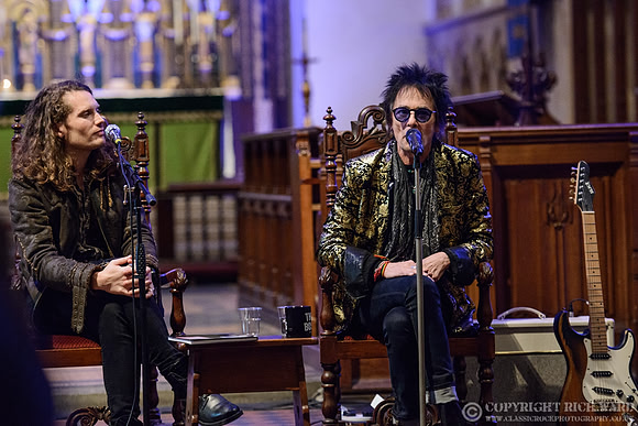 Earl Slick