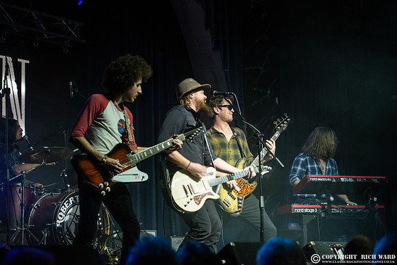 Robert Jon & The Wreck
