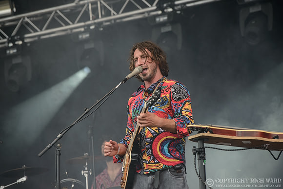 Wille & The Bandits