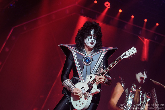 KISS