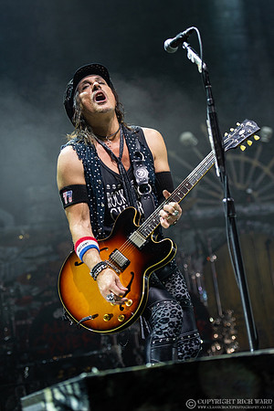 Alice Cooper
