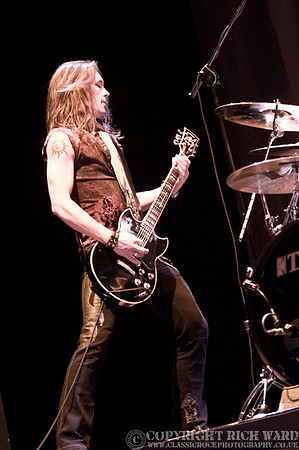 Glenn Hughes
