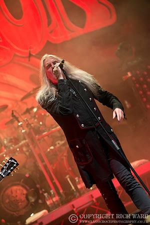 Saxon