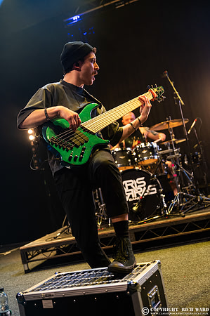 Kris Barras Band