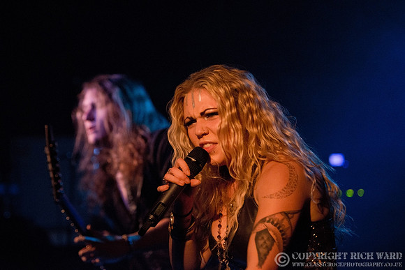 Kobra & The Lotus