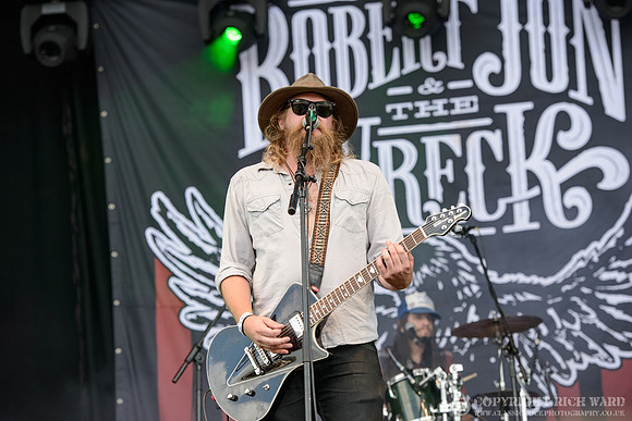 Robert Jon & The Wreck
