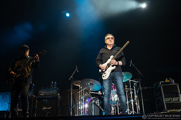 Blue Oyster Cult