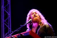 Robert Jon & The Wreck