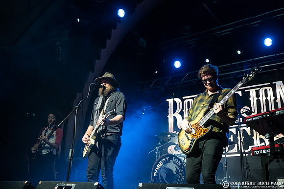 Robert Jon & The Wreck