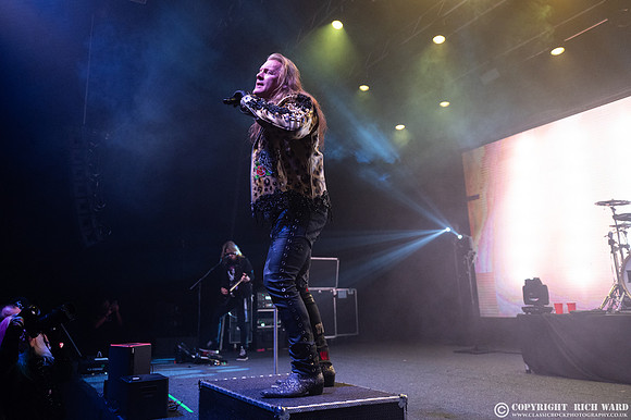 Fozzy