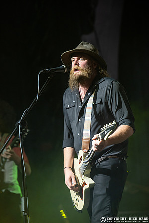 Robert Jon & The Wreck