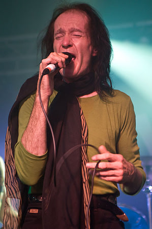 Cryer
