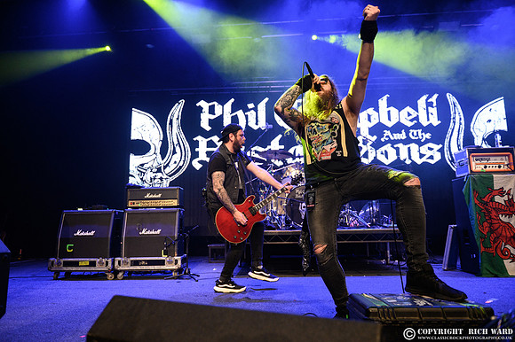 Phil Campbell & The Bastard Sons