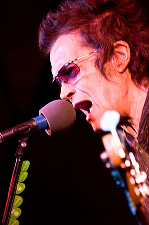 Glenn Hughes