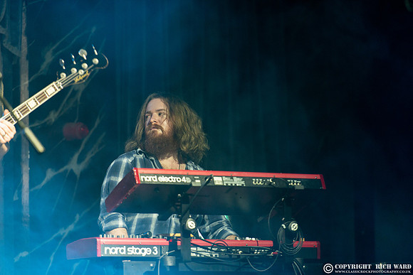 Robert Jon & The Wreck