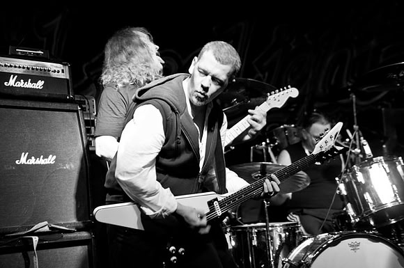UFO Tribute with Pete Way