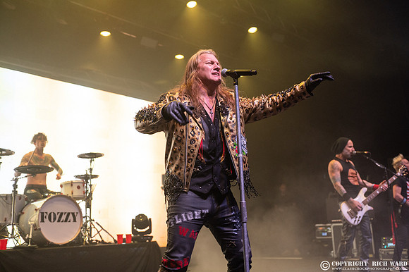 Fozzy