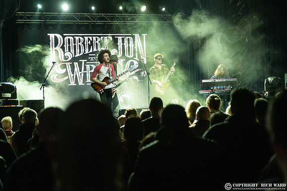 Robert Jon & The Wreck