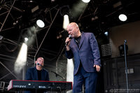 Hue & Cry