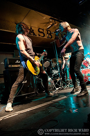 Glassguns