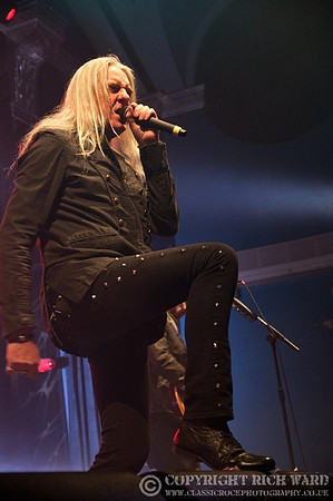 Saxon