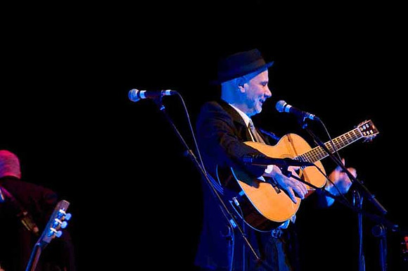 Keith Donnelly & Flossie Malavialle