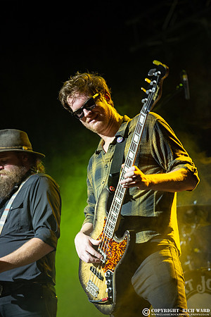 Robert Jon & The Wreck