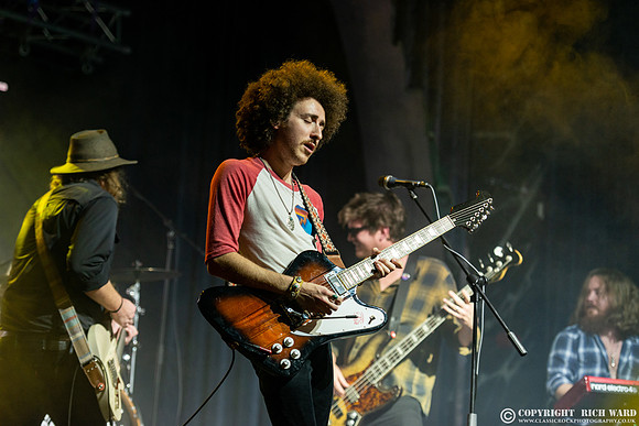 Robert Jon & The Wreck