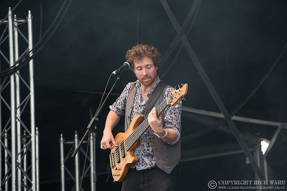 Wille & The Bandits