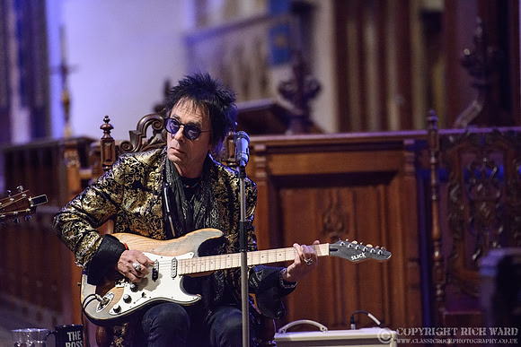 Earl Slick