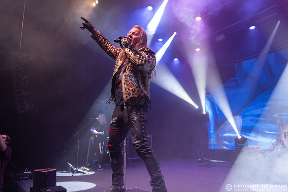 Fozzy