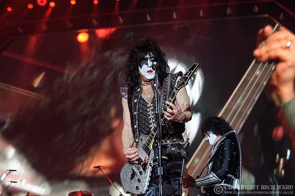 KISS