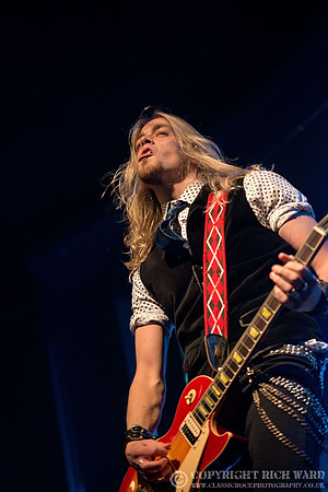 Black Stone Cherry