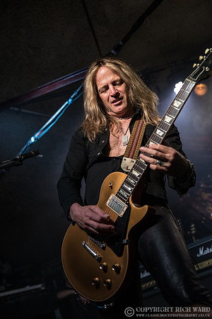 Dead Daisies