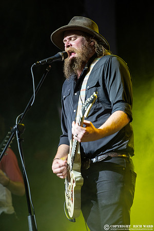 Robert Jon & The Wreck