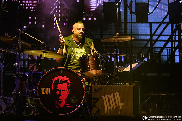 Billy Idol