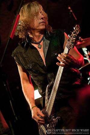 Y&T